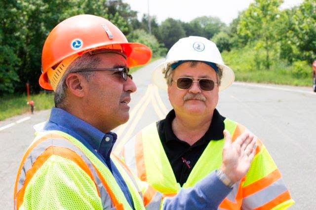 SHS_Chesco's tweet photo. 🚧 Safety Sunday 🚧

Slow down...PA is automating speed enforcement in active work zones.  Learn more here:
https://t.co/PILC4saDXA

Let us drive you.  Learn more here:
https://t.co/5QYsbaW8ei https://t.co/hzdeN6N9GA