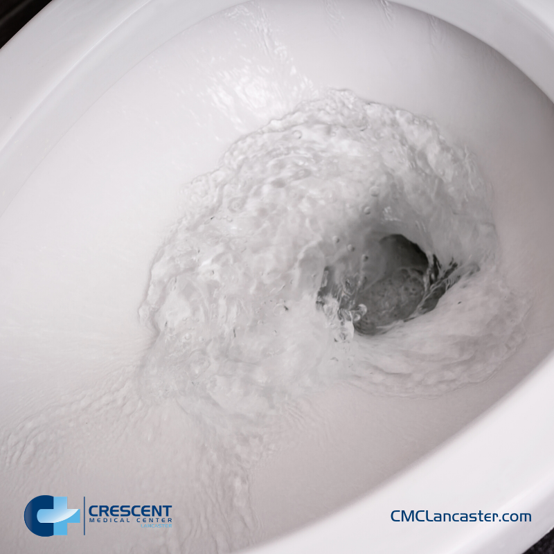CMC_Lancaster's tweet photo. If you flush with the lid open, water droplets can fly as far as 6-feet. Particles even spray into the air when you flush the toilet. 😧The next time you clean the toilet make sure you aren't just cleaning the toilet.
.
.
.
.
#toilet #clean #cleaning #water #bacteria #restroom https://t.co/cqELP7O5vY