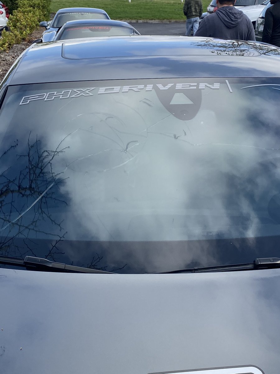 TheSharterToy's tweet photo. Last time a drone is allowed at cars and coffee.
#bustedwindshield https://t.co/aP6C50kLR8