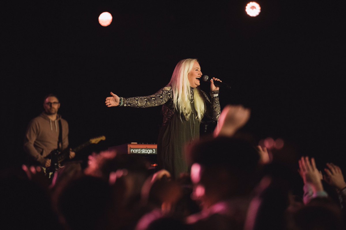 amplifywf's tweet photo. Sunday morning at Amplify sent students home ready to be “Rebels with a cause!” @4Trinity and Tori Parris led the room in praise and worship before @adambaird00 brought a message charging everyone with the mission to point others to Christ. #amplifyconf https://t.co/nWDoNui4vb