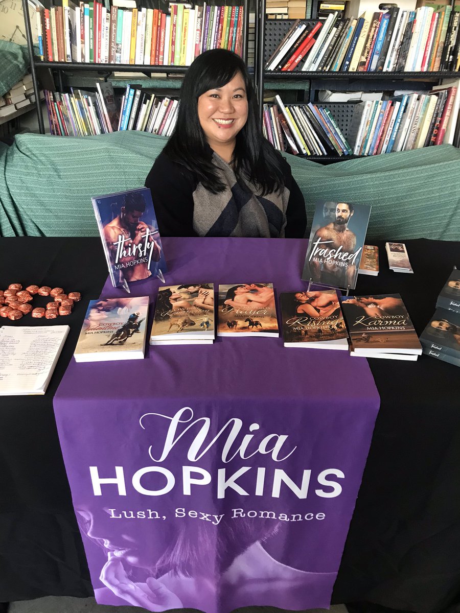 Mia Hopkins tweet media