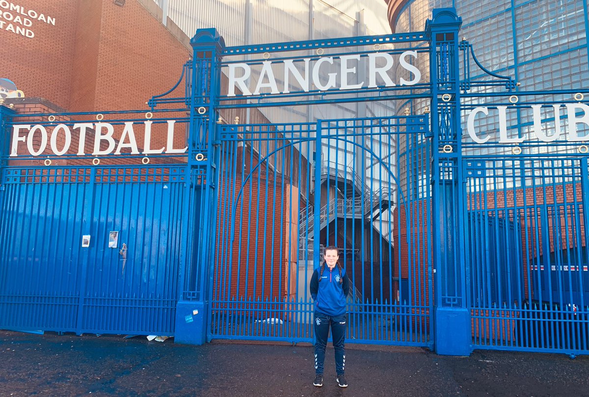 pollard_truly's tweet photo. Can’t wait for the season to start with @RangersWFC under 19s and to flag bear at Ibrox for the European match against Braga is just the beginning of the great opportunities ahead🔵⚪️🔴⚽️  Thank you @KAGoalkeeping for supplying my gloves 🧤😋 https://t.co/PsXRnmpKIc