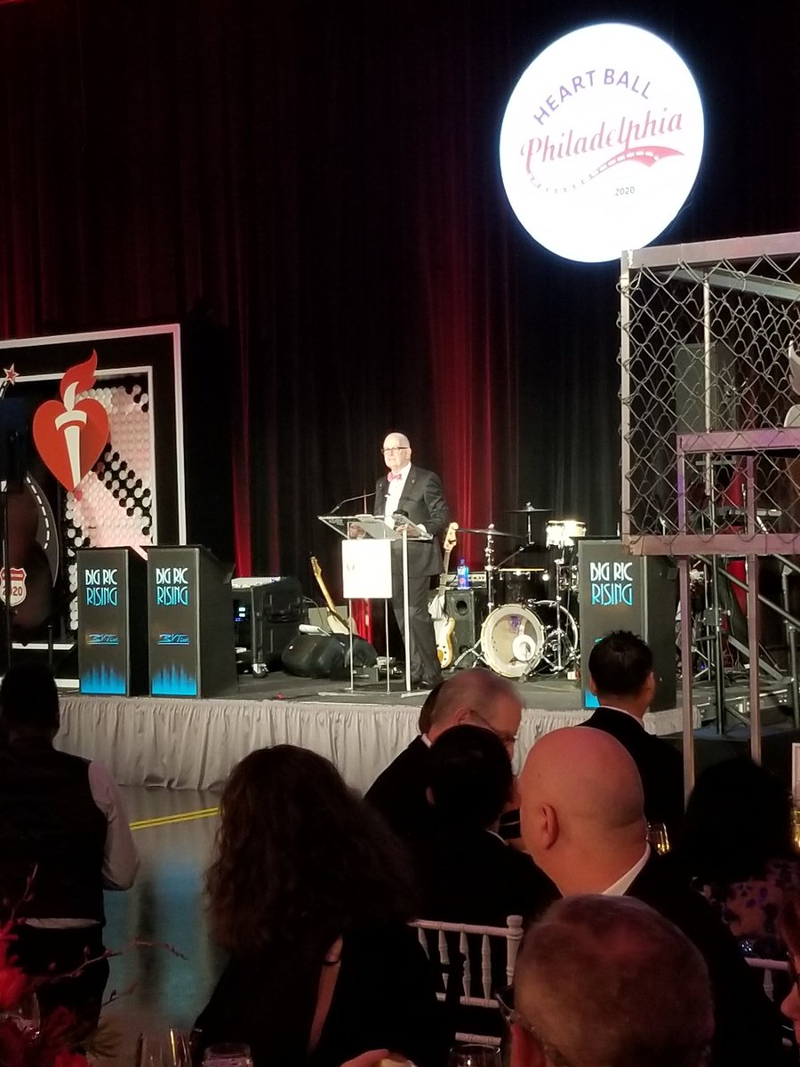 vishnu_saxena's tweet photo. What a beautiful evening yesterday- full of ❤ passion, heros, inspiring stories & determination to fight against #heartdisease at #PhiladelphiaHeartBall👏.THE FINEST collection of vintage cars @SimeoneMuseum added to the unique exp!#pinksocks #SDOH #hcldr #DXChealth #Chimemedia https://t.co/T1uTkwtdjI