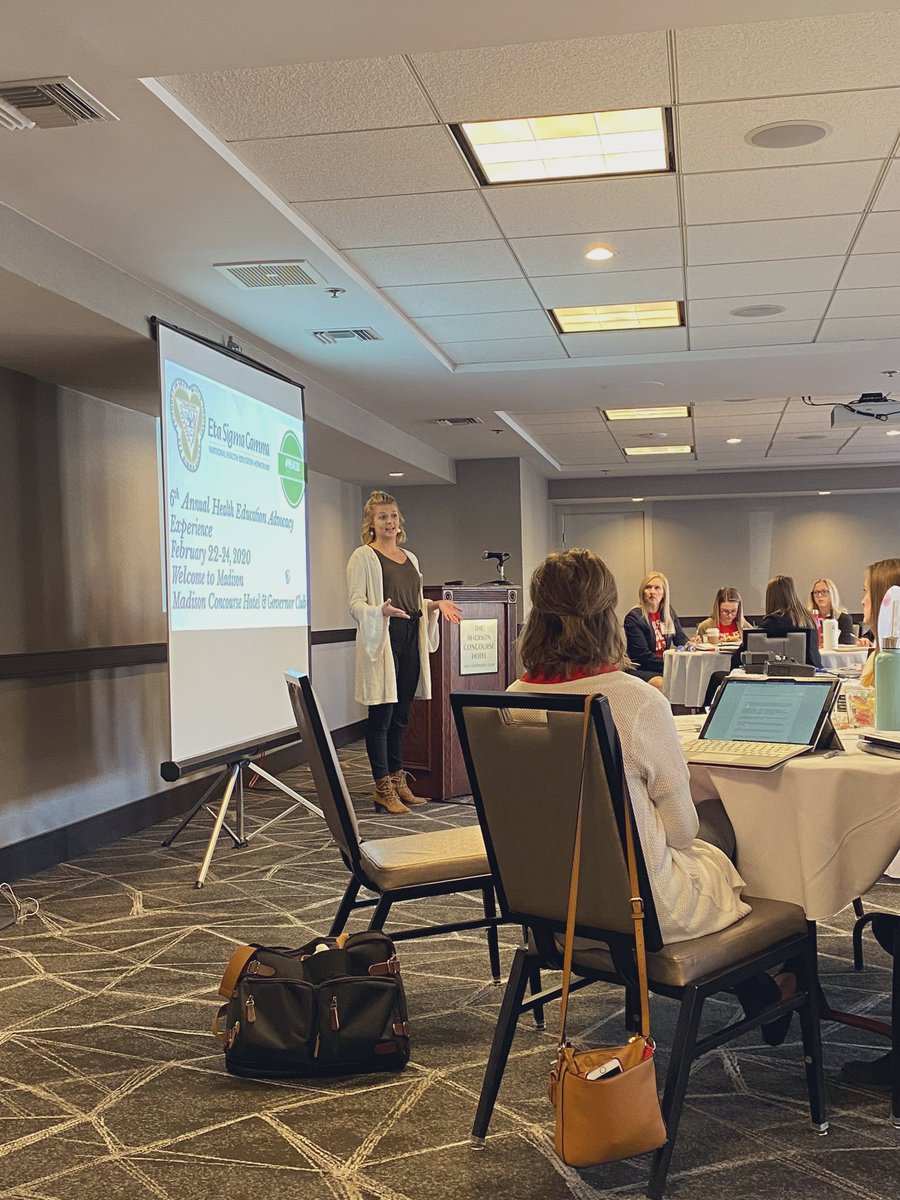 DrewiskeKitt's tweet photo. @chandra_munroe sharing the perspective of a legislative staffer to some amazing public health advocates!! #HEAE20 https://t.co/3oMTKsLffd