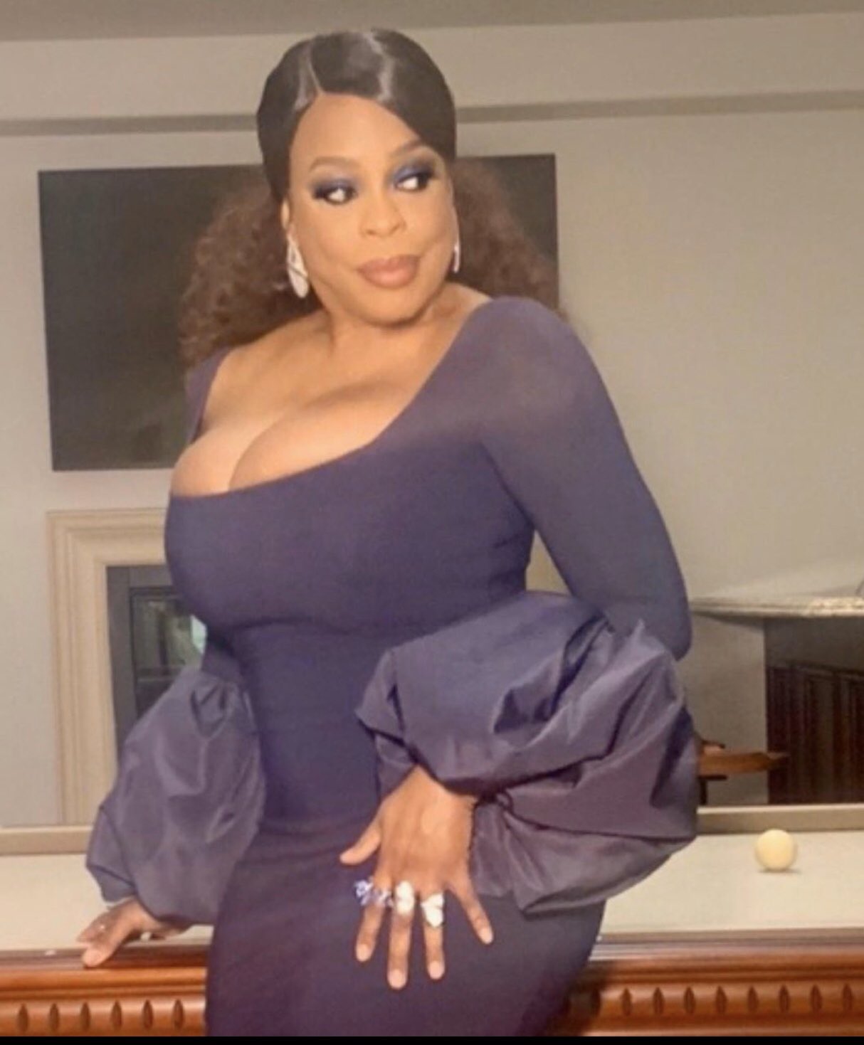 Niecy Nash Cleavage