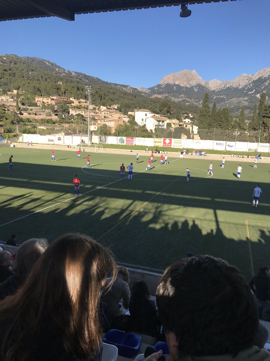 MeighanToby's tweet photo. @CF_Soller vs @SDPortmany (4:0)
Tercera división grupo 11
Saturday 23rd February https://t.co/kDvwUhFCEJ