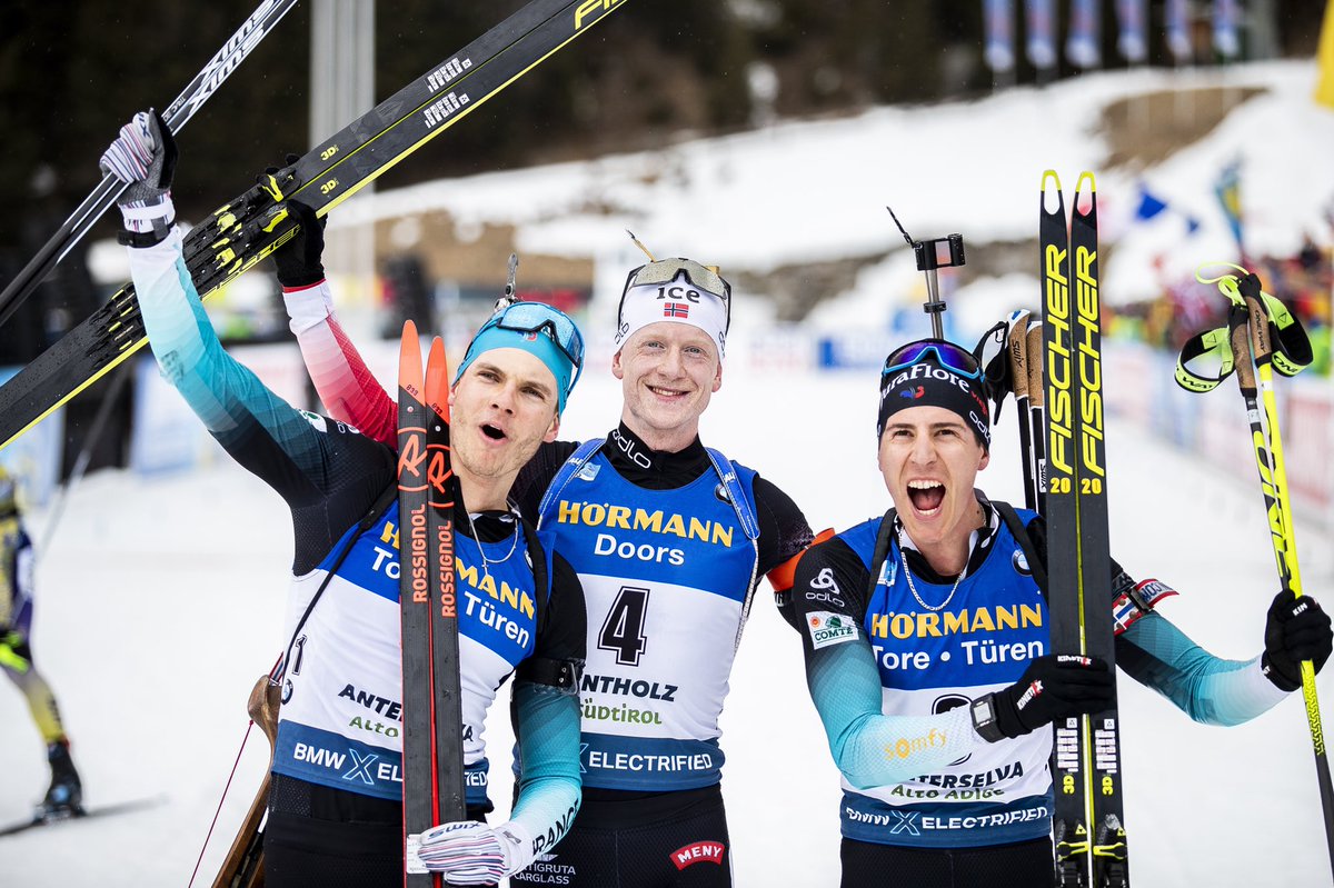quentinfillon's tweet photo. Vise-champion du monde 🥈pour terminer ces championnats du monde. 🥳🤩
Podium partagé avec @EmilienJck 👍🏻💪🏼
📷 @nordicfocus https://t.co/s2aRFGqX05