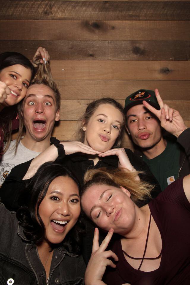 karaeson's tweet photo. Loved dding these fools last night! #riptaylors https://t.co/MX0HPTUmCl