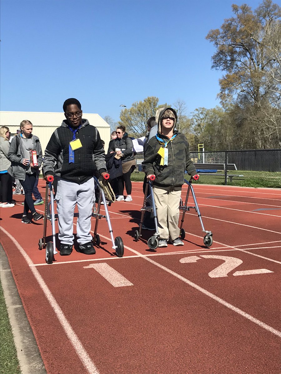 reach_live's tweet photo. 2/21/2020What a beautiful day celebrating our Livingston athletes! This amazing event could not happen without the outstanding organization, hard work, and dedication from so many! Although it is a huge undertaking, LOH will be ready to do it all over again next year!!
🏃🏻🥇🏃🏽‍♀️ https://t.co/VIFPBCvTdi