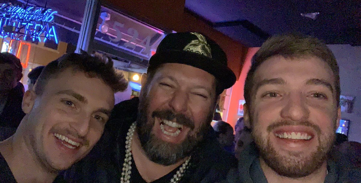 dambecker11's tweet photo. He farted @bertkreischer https://t.co/CT4SZlXWeV