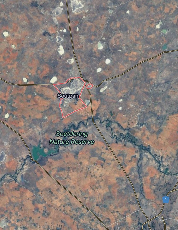 #FarmAttack 23/2/20: Soutpan/ Glen District, Free State Province. 3 male attackers kicked down the door and stabbed former #SouthAfrican female farmer of the year several times before tying her up in a room. Victim managed to run to neighbors after attackers fled. #SouthAfrica