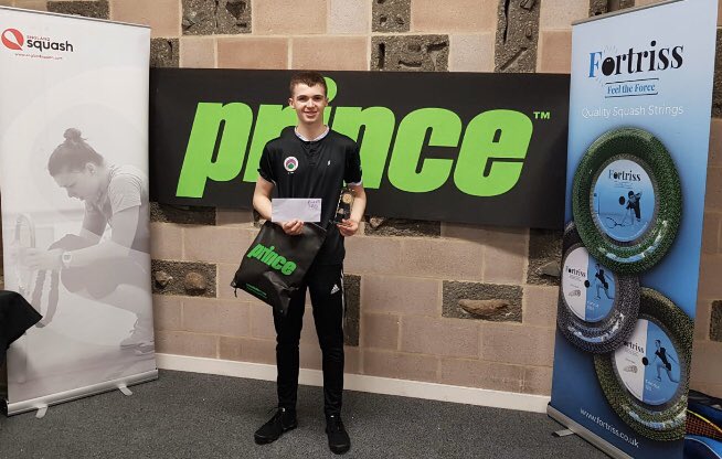Kyle Penman (@kylepenman05) on Twitter photo Good weekend at <a href="/englandsr/">England Squash</a> Surrey Gold. Happy to finish 3rd with some good performances and a good weekend as a whole
<a href="/EyeRackets/">Eye Rackets</a> <a href="/WHS_SSOS/">Wallace High PE</a> <a href="/Scottish_Squash/">Scottish Squash 🏴</a> <a href="/boasportsclub/">Bridge of Allan Sports Club</a> Good weekend at <a href="/englandsr/">England Squash</a> Surrey Gold. Happy to finish 3rd with some good performances and a good weekend as a whole
<a href="/EyeRackets/">Eye Rackets</a> <a href="/WHS_SSOS/">Wallace High PE</a> <a href="/Scottish_Squash/">Scottish Squash 🏴</a> <a href="/boasportsclub/">Bridge of Allan Sports Club</a>