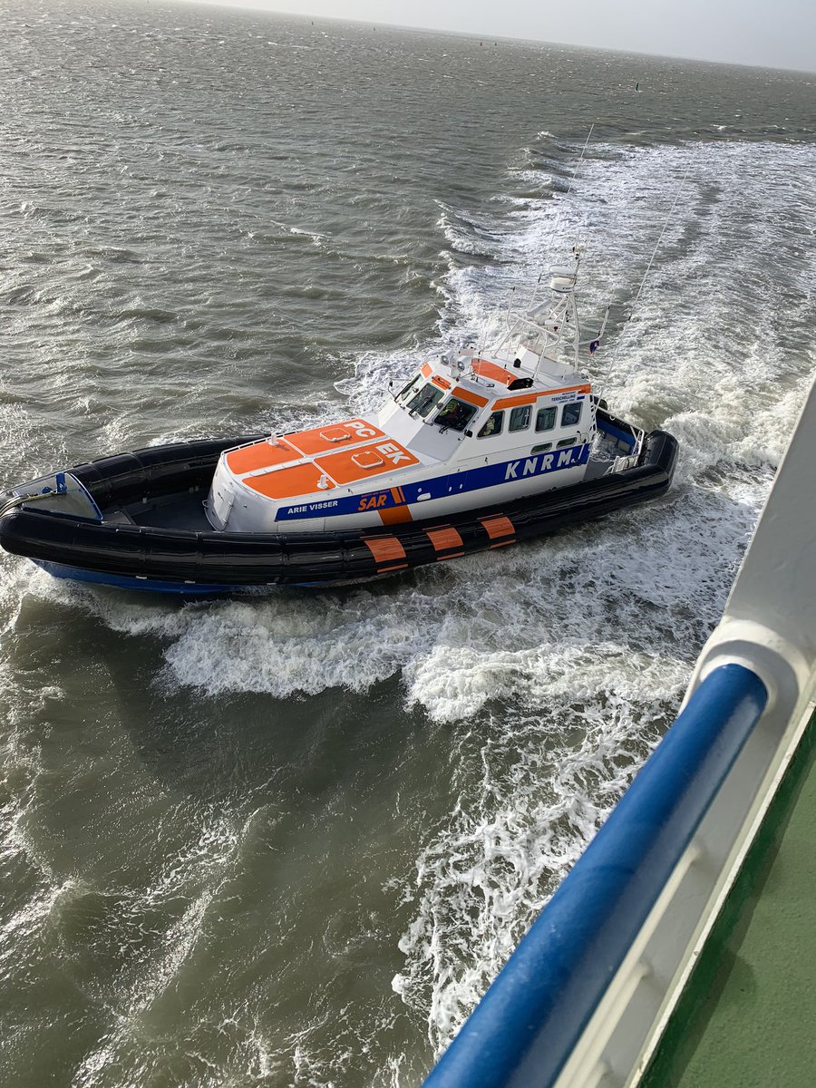 Onderweg naar Terschelling ... <a href="/rederijdoeksen/">Rederij Doeksen</a> <a href="/KNRM/">KNRM</a>