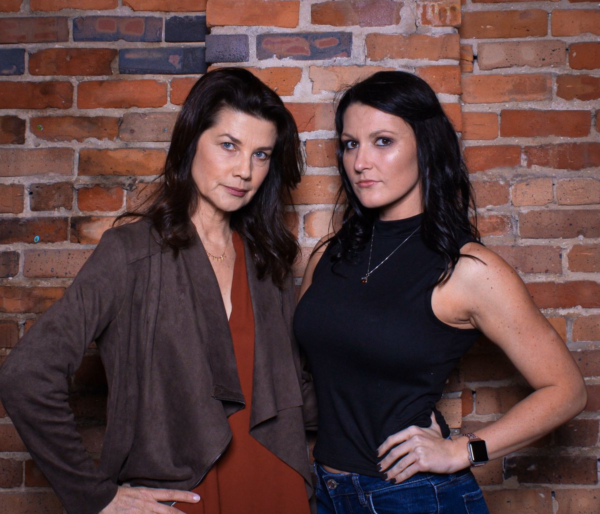 kylieOTH's tweet photo. bad bitches only 
#VictoriaDavis #DaphneZuniga #OTH #AWITH2 #FWB https://t.co/aIdVqPhcyj