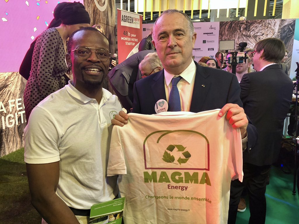 Content et fière d’être finaliste du concours @agreenstartup au <a href="/Salondelagri/">Salon International de l'Agriculture</a>. Pour une #methanisation durable pour soutenir les revenus des #agriculteurs. #vertlavenir #SIA2020 @WLGaz