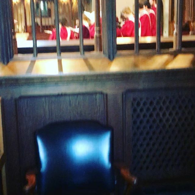 Rockefeller Chapel tweet media