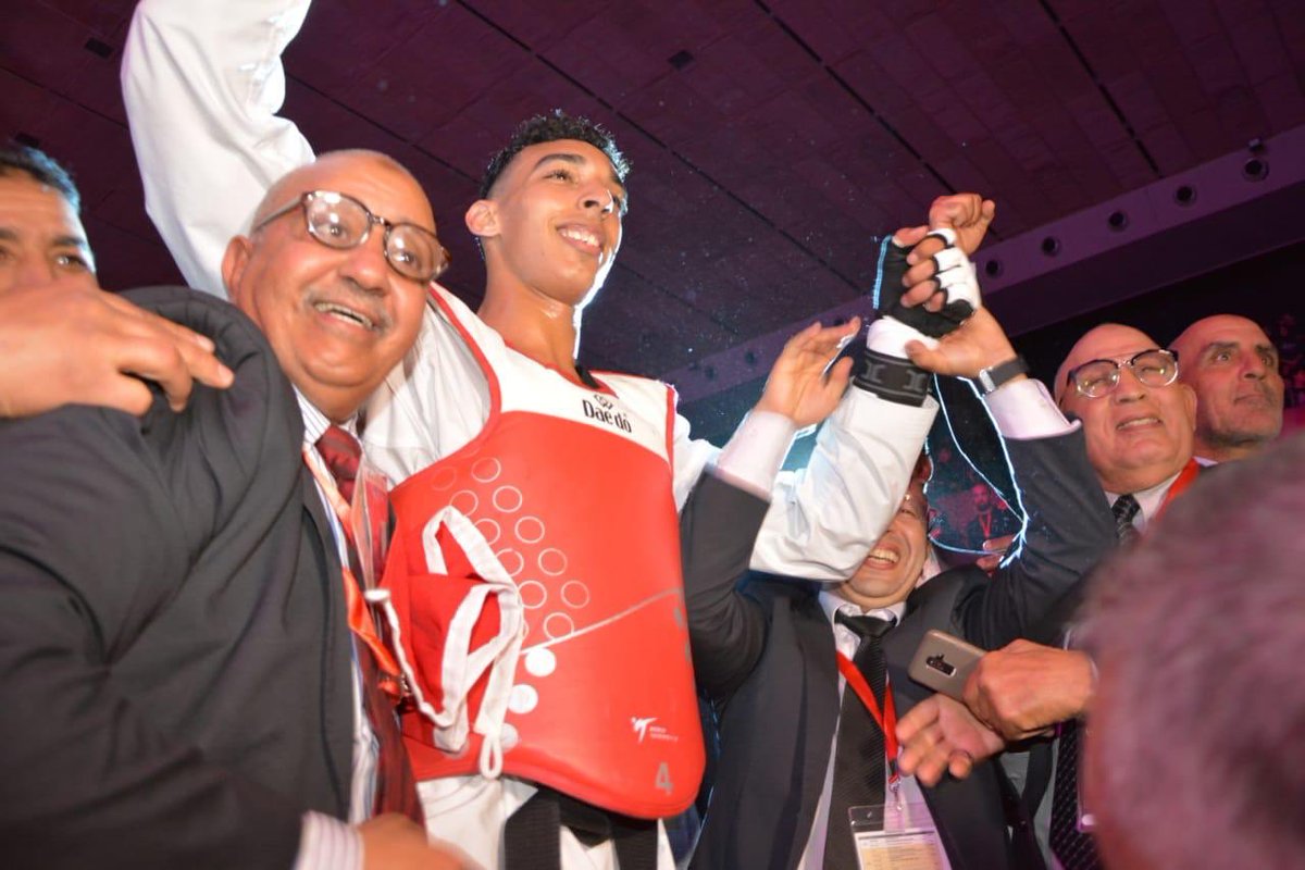 arryadiatv's tweet photo. #Taekwondo, éliminatoires des #JeuxOlympiques (zone #Afrique) Achraf #Mahboubi 🇲🇦 qualifié aux #JO #Tokyo2020 dans la catégorie des - 80KG.
#Maroc @WorldTaekwondo1 https://t.co/Wf4JkKFQhG