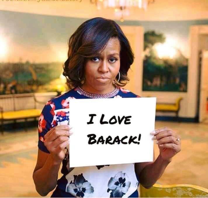AuthorJoeNBrown's tweet photo. @donnedia 🎯 We all love Barack ! #BarackComeBack 💙#BarackObama https://t.co/prYbZbcI7W