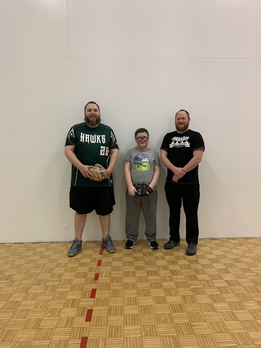 SkillsMartin's tweet photo. Welcome the newest member of Martin Skills Academy! This youth athlete is focused on improving his baseball skills before the start of the season. @dkrause203 #GetintheGame #MartinSkillsAcademy #CoachChris #CoachDonald #youthsports #baseball https://t.co/oixHXVLSE9