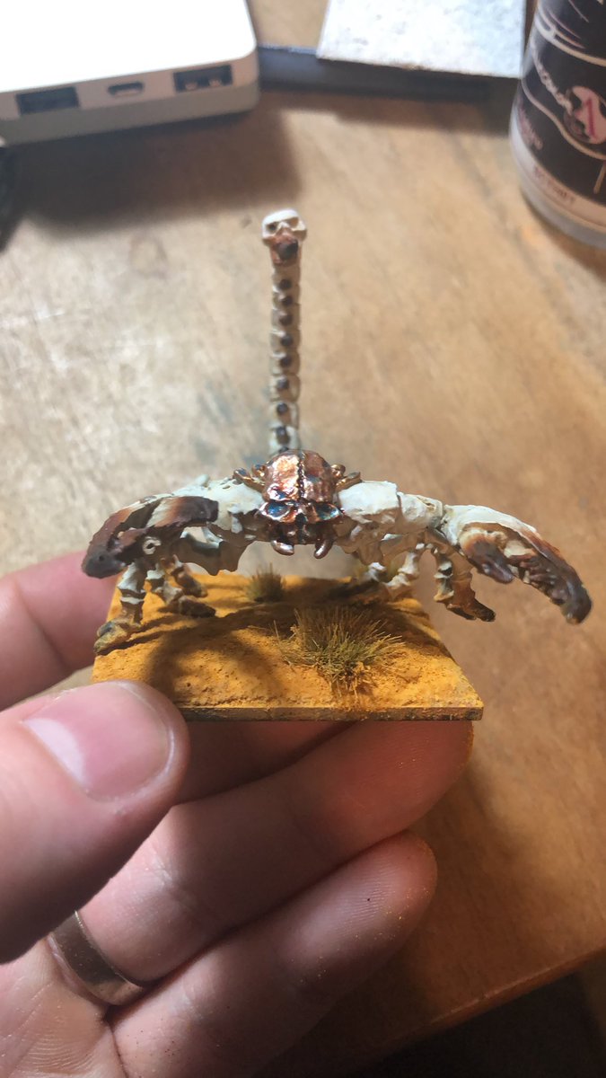 Dark_ForestPS's tweet photo. When you need to live that best undeath life. #warhammer #gamesworkshop #tombkings #warmongers #miniaturepainting #T9A https://t.co/2Z9sbAzDL0