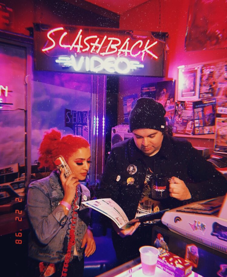 Victorhuesca20's tweet image. Had such an awesome time at @SlashbackVideo inside @TheMysticMuseum some good old 80’s horror