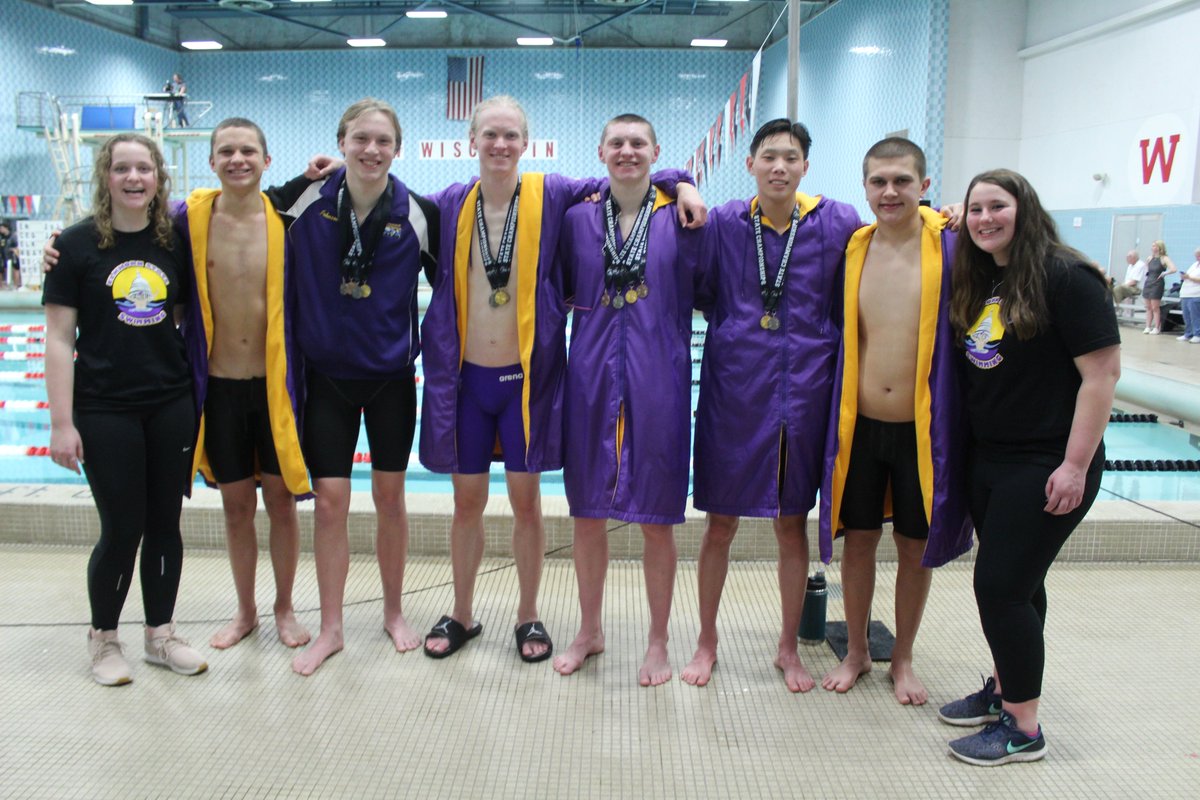 richjaeahsart's tweet photo. Congratulations boys swimmers for finishing 3rd at the WIAA state meet!  I'm so proud of you!  #goelks #1herd #eahsgo https://t.co/HqS7RYmRX8