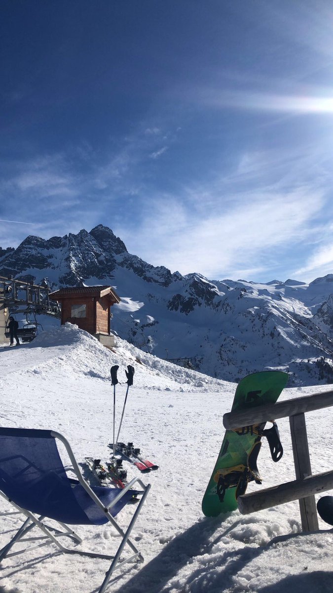 AmeliaCropley's tweet photo. Tonale 2020 ⛷🇮🇹 https://t.co/9vm63VECzD