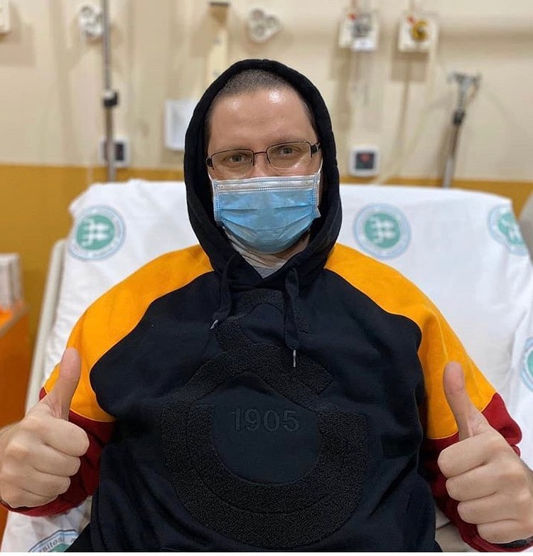 @AslanArenasi Bu iş tamam, sıra iliği bulmada 💪❤💛

Haydi Türkiye!!!

#bugungunlerdengalatasaray #tolgayaumutol <a href="/tolgayaumutol/">Tolgaya Umut Ol</a> <a href="/tolgaery/">Tolga ERAY</a> <a href="/GalatasaraySK/">Galatasaray SK</a> <a href="/ultrAslan/">ultrAslan</a> <a href="/fatihterim/">Fatih Terim</a> #FBvGS #Galatasaray #ultrAslan #SaldirGALATASARAY