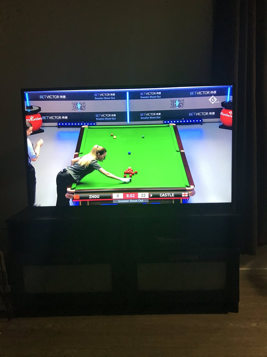 rami_maatta's tweet photo. Snookerin shoot-out. Huikeeta viihdettä. @kapuzky selostaa taas huikeella tasolla. #Snooker https://t.co/Yy6hmAeCzz