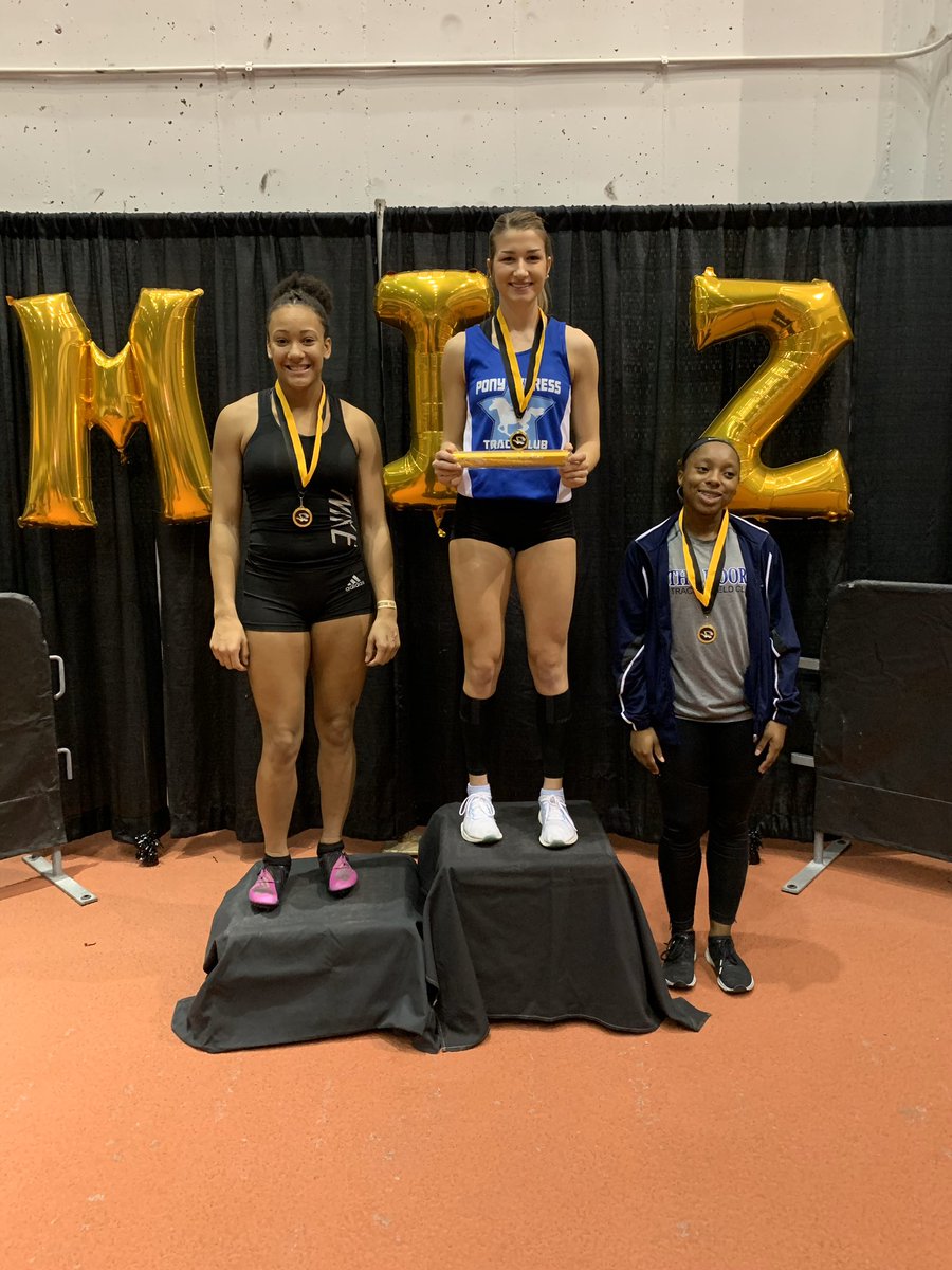 Girls’ Long Jump Results: 
🏅Brianna Utecht- 18-4.25
🥈Kiara Strayhorn- 18-3.25
🥉Leah North- 17-8.25