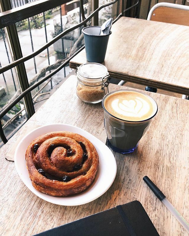 Sunday thoughts - feeling ever so lucky ✨ Especially to have amazing friends and family around us. We had the first of the birthday celebrations yesterday for Ella and she had the best time and even got a little slice of chocolate cake!
I can’t belie… ift.tt/2HQzm9i