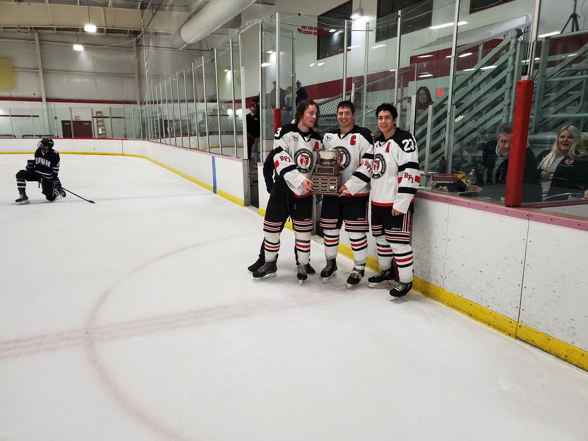 SECHLHockey's tweet photo. Congratulations to the players and staff of the RPI Engineers on earning the 2020 SECHL Championship. https://t.co/7xu4595Dj8