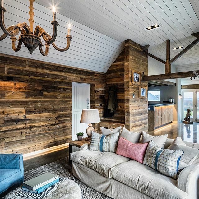LewisKnox_'s tweet photo. Hope you’ve all had a restful weekend, we’re wishing we were at our clients cosy holiday home we designed a couple of years back. Perfect space for friends and family to enjoy the welsh coast. #holidayhome #relaxedinteriors #lewisknox https://t.co/2SpY5NLCP3 https://t.co/6ow6YHcdSS