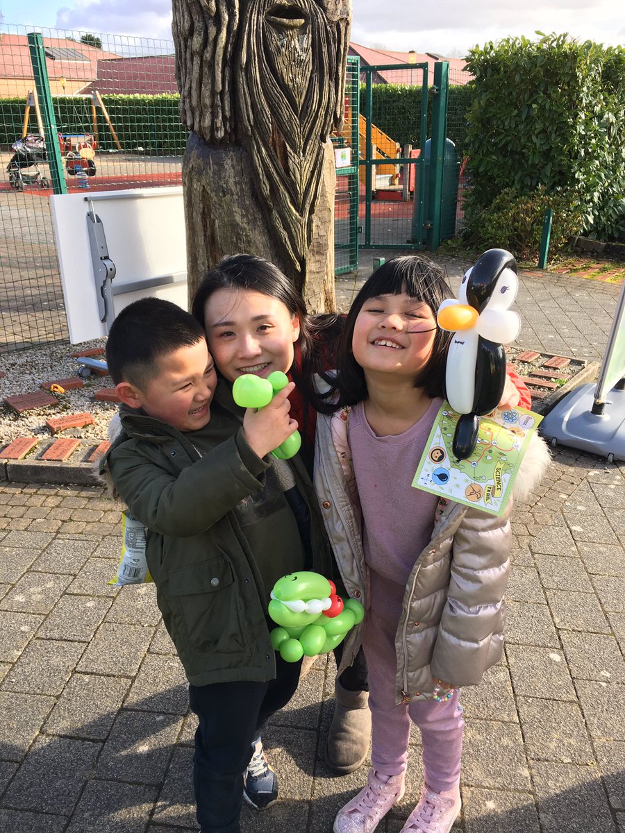 ThePlaytrail's tweet photo. Busy day today for the finale of the #nisciencefestival thanks to all for coming out 😉
#science #nervecentre #park #Derry https://t.co/YBnQnxtWrf