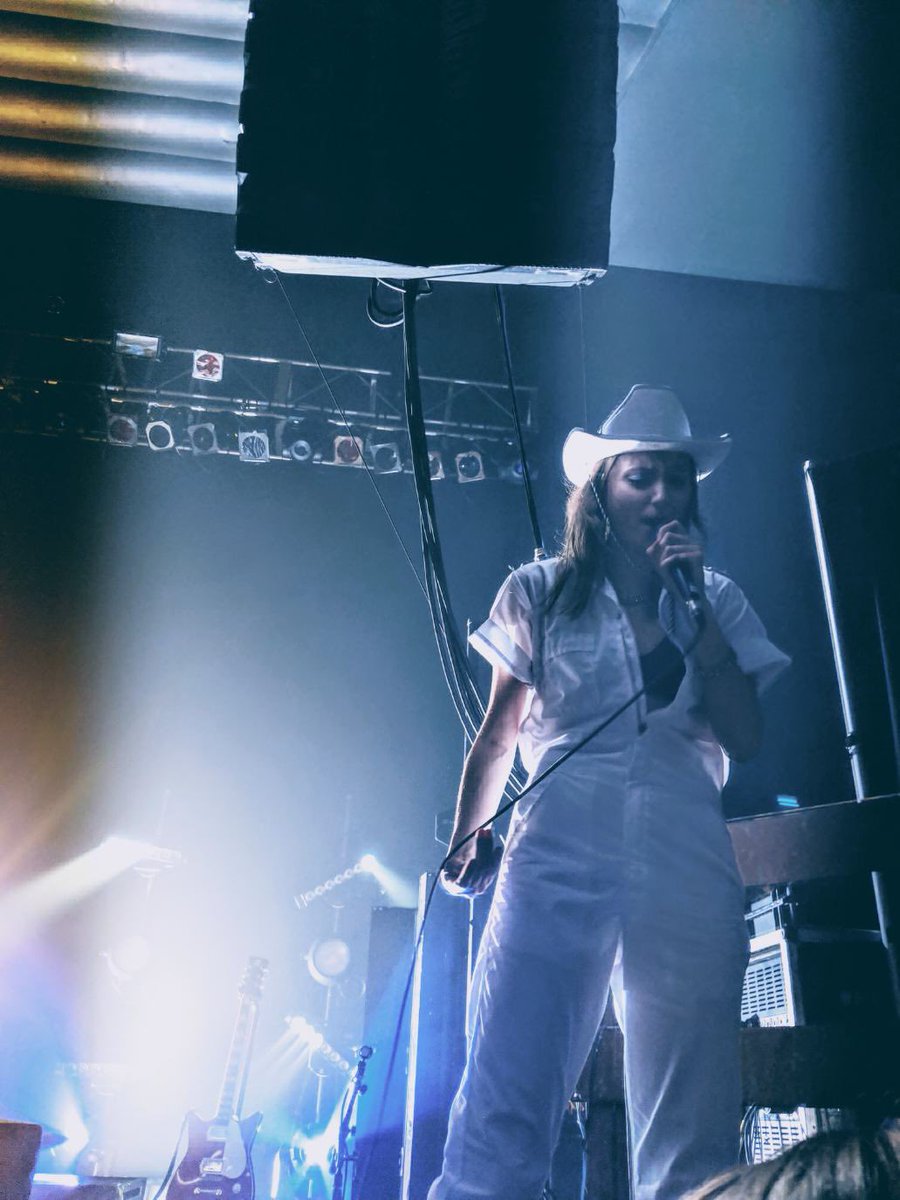 yfpress's tweet photo. our teenage photographer Emily Stage took some cool shots last night at @thebeaches show in Guelph ✨ #guelph #livemusic #concertphotography https://t.co/pEJc48iPtb