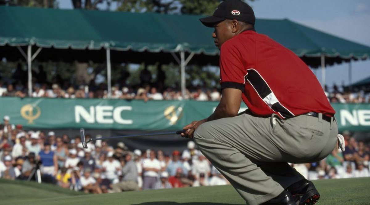 Primal_Digest's tweet image. #EverySingle putter #TigerWoods has used in his golf career
golf.com/gear/putters/2…