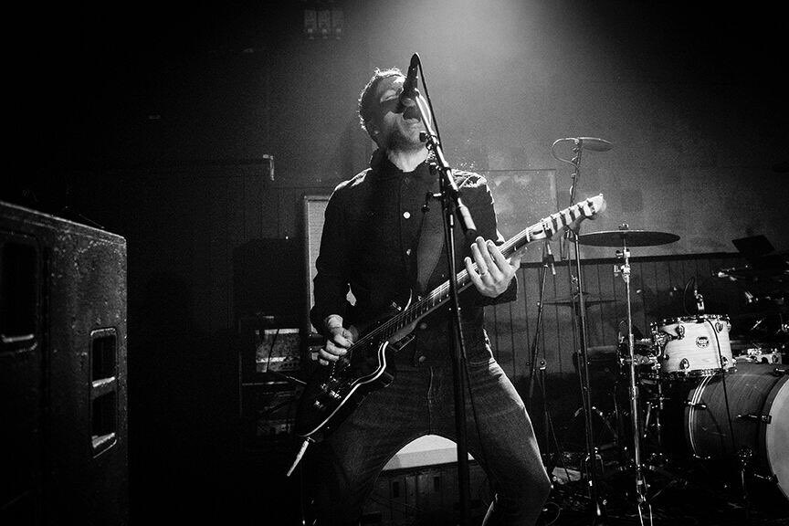 dannyyatesmusic's tweet photo. Some more shots of @nofitstatemusic gig with the mighty @terrorvisionofficial a couple of weeks ago in Leeds at @thewarehouse_leeds 📸 @samtoolsiephoto @ReverendGuitars
@the_gig_cartel #reverendguitars #reverenddoubleagent #reverenddoubleagentog #SundayMotivation https://t.co/0H18mlU35z