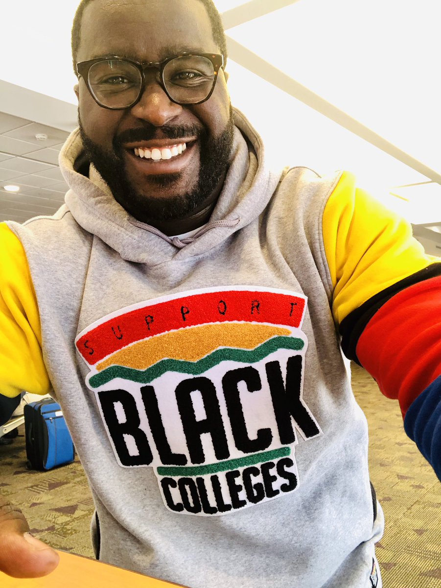 DM_UrFuturePrez's tweet photo. You know why Iβm here... πβπΎπ¨πΎβπ»
#supportblackcollege
#BelieveInHBCUs #BelieveInHSIs #SupportHBCUs #SupportHSIs #InvestInHBCUs #InvestInHSIs #TwoTimeAlum @VSUTrojans @VSUTrojanAlumni @SEAHOconnect #SEAHO20 #SEAHO2020 π#FutureInFocus #SEAHOAllYear @OmniLouisville π¨ πππ https://t.co/XvxLTtf6JE