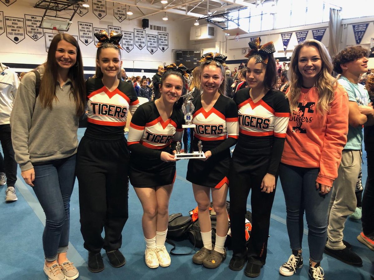 MCMSNJAthletics's tweet photo. Cheer seniors, great 4 years ladies. Congrats and we will miss you. https://t.co/kQMIOgXUg1