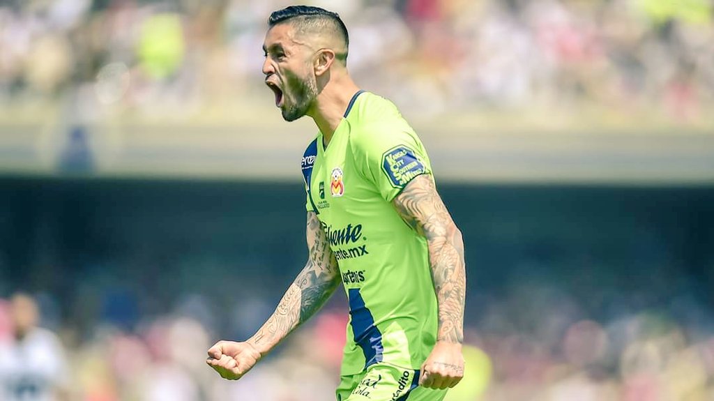 ConTodoMorelia's tweet photo. Que buen regreso Chinito #RodrigoMillar gracias a tu gol se pudo empatar el encuentro (foto @FuerzaMonarca) #contodomonarcas💛❤️ https://t.co/IF1pzrid16