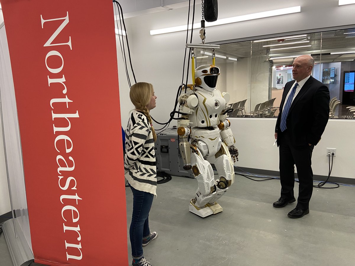 We love showing off our #startups and their #tech - <a href="/SouthieAutonomy/">Southie Autonomy</a>, Watertower, FloraBot, <a href="/Northeastern/">Northeastern University</a> - Thank you for visiting @MassEOHED <a href="/Mass_Tech/">MassTech Collaborative</a> @ExeDirKirk