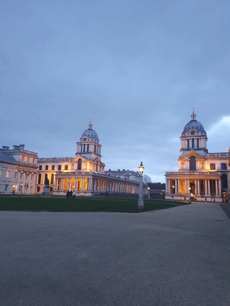 ashlowes's tweet photo. Started a new chapter this wknd Masters in The Teaching Musician @trinitylaban great wknd introducing the 1st module &amp; ofcourse a love of music &amp; community vibes🎶(The beaut campus adds to the❤too) Hometime for busy week of music making🚂#theteachingmusician  #communitymusician https://t.co/V0feor5kNO