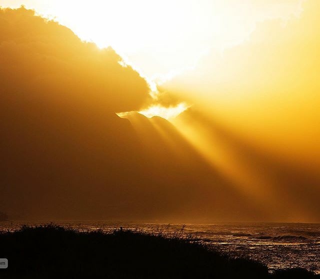 Best playground in the world. 
Light marks the several miles of wind and waves on the North shore of Maui where will be celebrating our Fourth Annual Spring Camp this April 26-May3rd.  Don’t miss out if you wanna join we still have a few spots left. 
Email info@siverwindsurf…