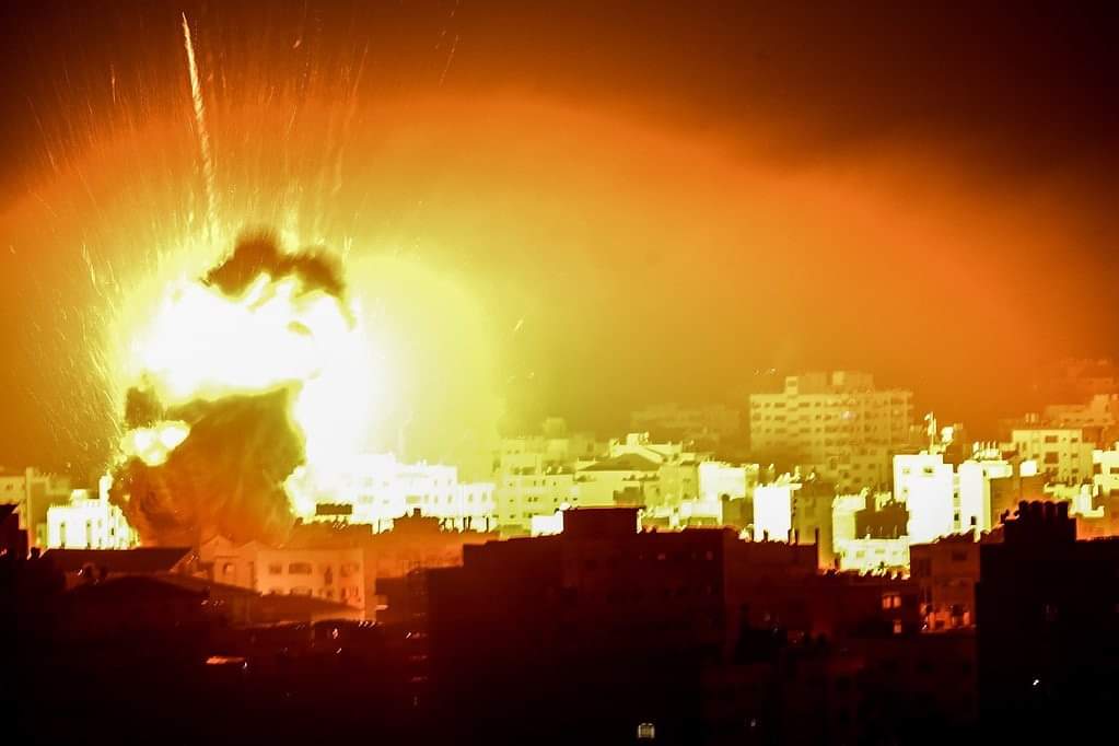 AyaIsleemEn's tweet photo. Gaza now https://t.co/ArSQ3JGfLC