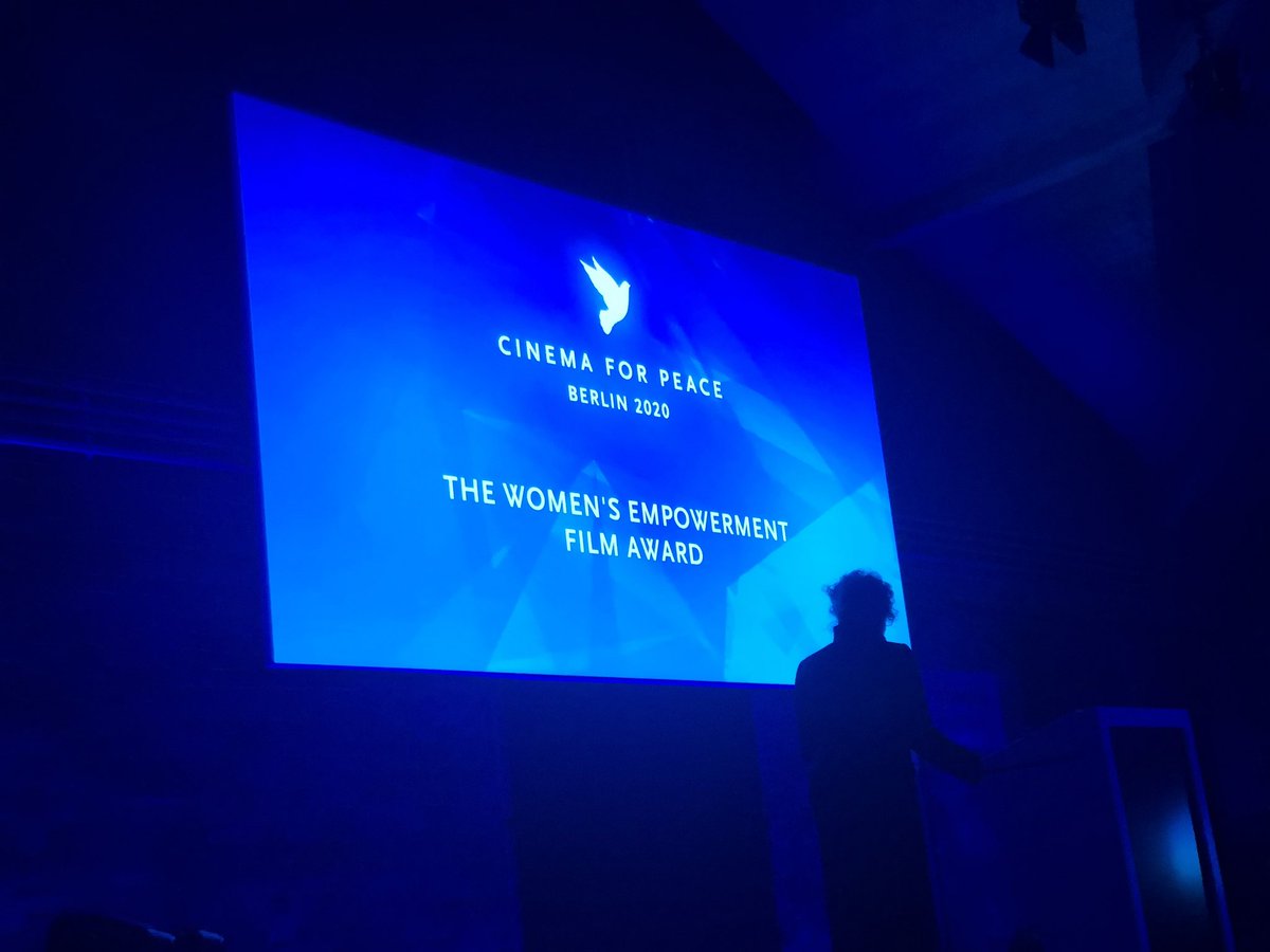 agirl_mogadishu's tweet image. Thank you #CinemaForPeace @berlinale for this award recognising @agirl_mogadishu about @IfrahFoundation and thank you @ScreenIreland and @Eclipse_Picture and all our producers, cast and crew for supporting Women’s Empowerment with by making the movie possible