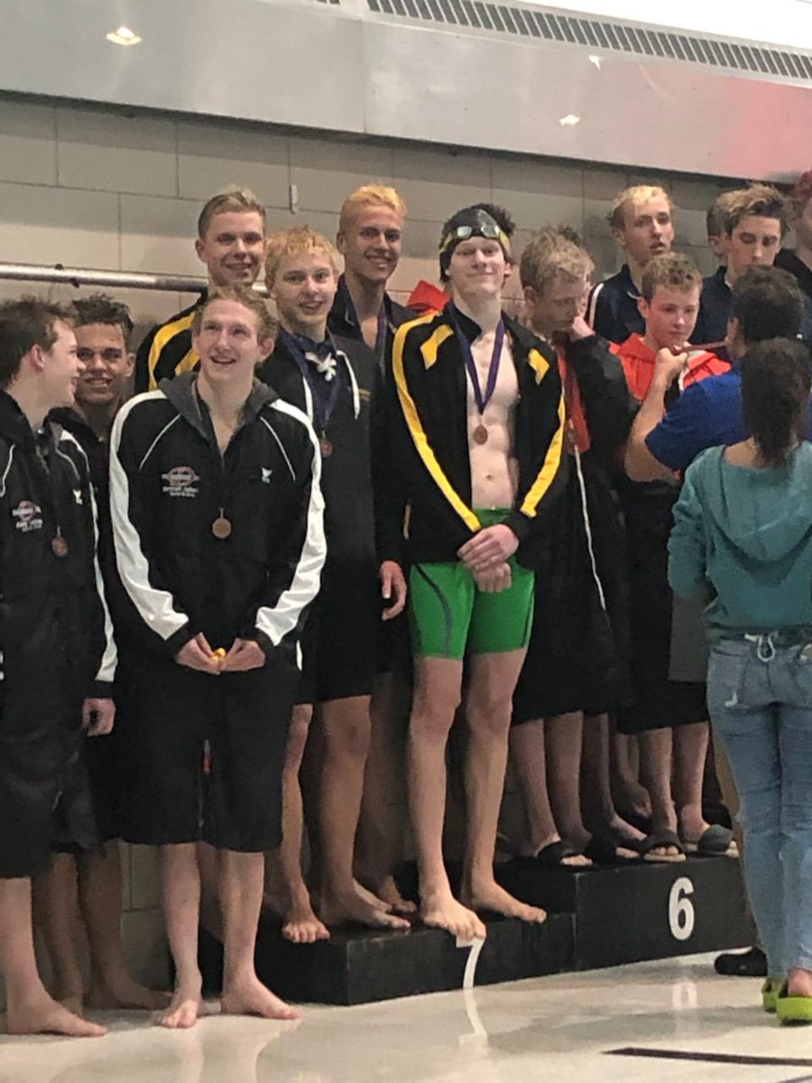 PerhamSwimming's tweet photo. 200 freestyle relay moved up a spot to claim 7th. Great swims, Dan Kingsley, Max George, Luke Becker and Kyle Swanson! Great job boys. #alltearedup #lastrace @Lakes995sports @YellowjacketAD @PerhamHigh https://t.co/3KCEabmZBI