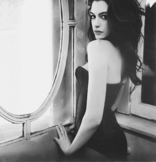 makeitreddd's tweet image. #𝑆𝑒𝑑𝑢𝑐𝑡𝑖𝑣𝑒𝑆𝑢𝑛𝑑𝑎𝑦 ?