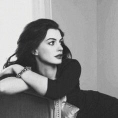 makeitreddd's tweet image. #𝑆𝑒𝑑𝑢𝑐𝑡𝑖𝑣𝑒𝑆𝑢𝑛𝑑𝑎𝑦 ?