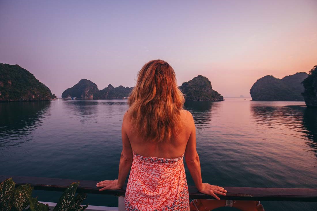 What to expect on an overnight cruise in Halong Bay
peregrineadventures.com/blog/19/09/201…