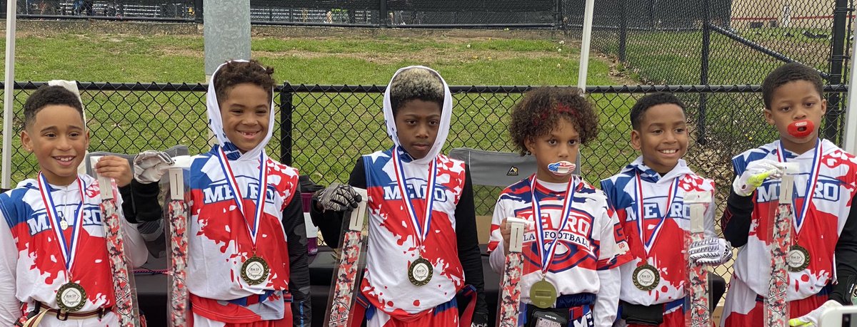 Kdperryplus6's tweet photo. These boys worked hard, went undefeated, and brought home the Gold! #TournamentChampions 🥇#TreyPerry https://t.co/q7j6w2rDQH